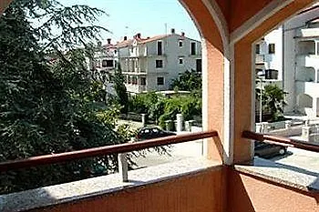Zdjelar Apartahotel