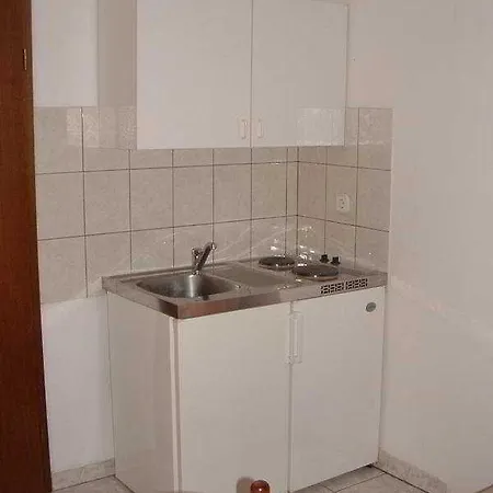 Zdjelar Apartahotel